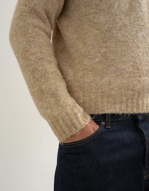 Topman avslappnad tröja i lösstickat material i stenfärg, 5 av 5