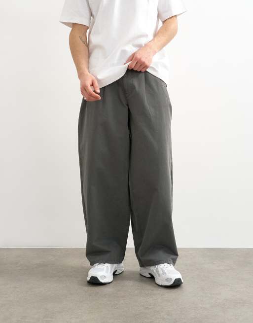 Topman baggy fit pants with pleats in khaki, 2 of 5