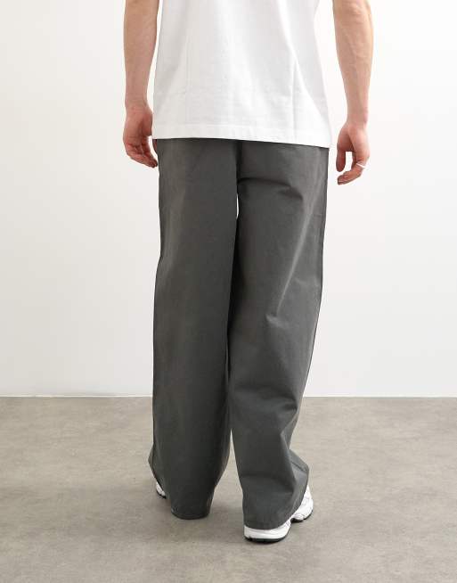 Topman baggy fit pants with pleats in khaki, 3 of 5