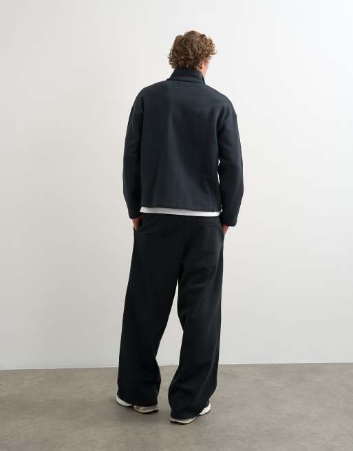 Topman baggy fit scuba-style fabric heavyweight jogger with pleats in black, 4 of 5