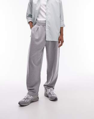 baggy fit sweatpants in heather gray