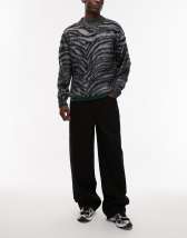 Pull&Bear super baggy fit roll-up jeans in black