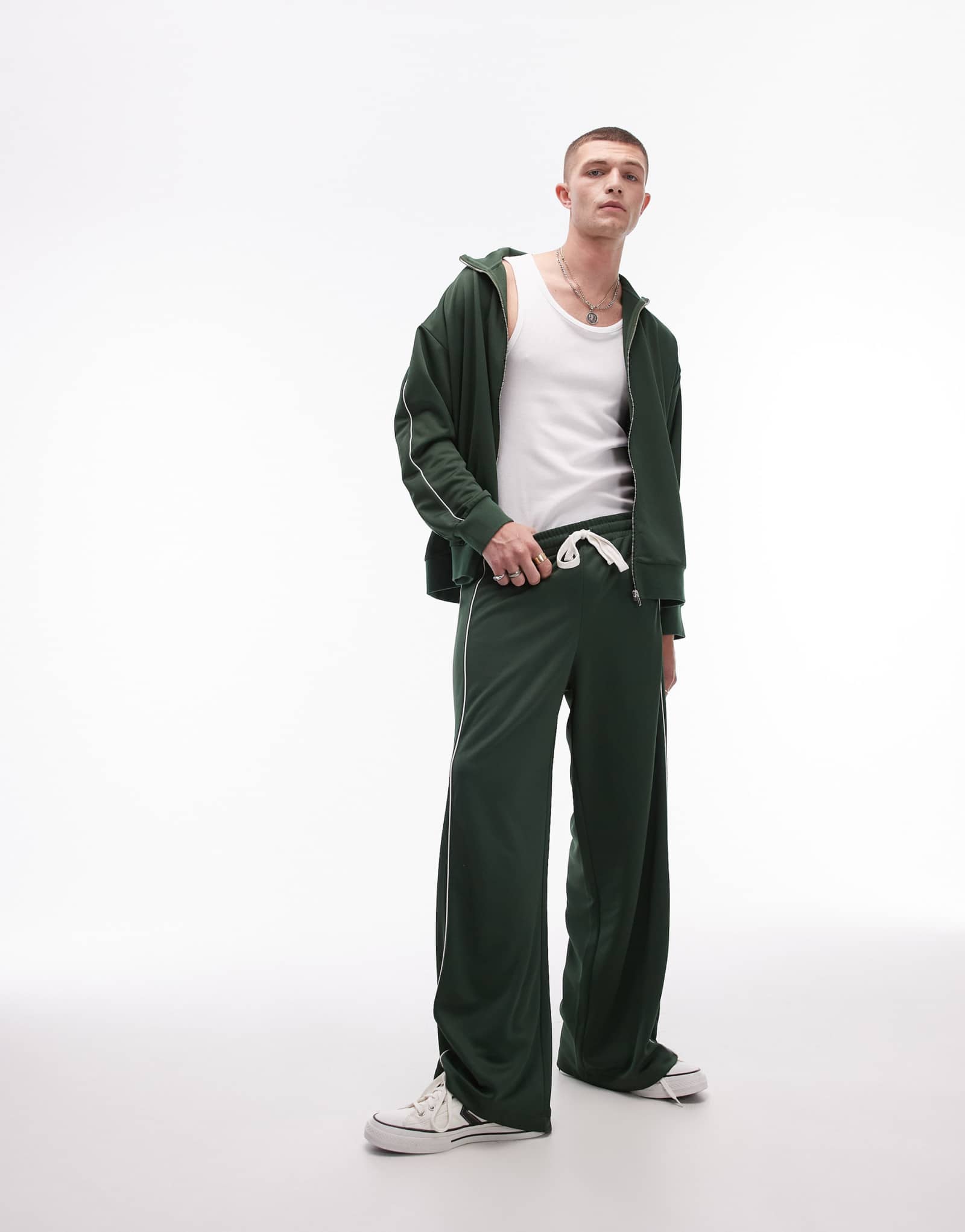 Спортивные широкие брюки Topman с двойным кантом зеленого цвета - часть комплекта