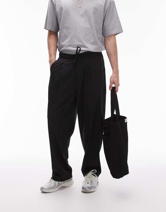 Topman - baggy leg with elasticated tie waist jogger in black