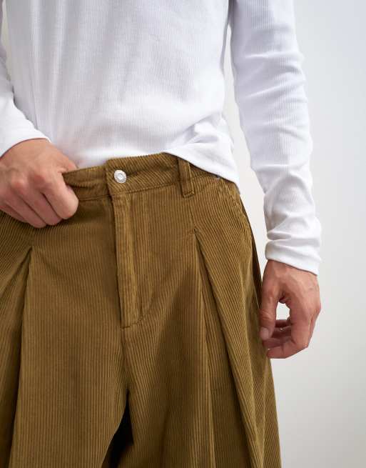 Topman balloon fit cord pant with pleats in camel, 2 of 5