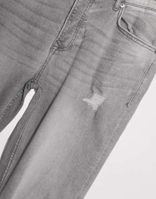 skinny jeans with big rips