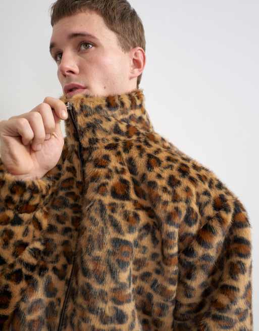 Topman bomber à imprimé léopard en fausse fourrure marron, 3 de 5