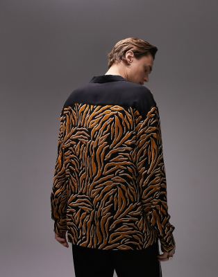 Camicia in viscosa a maniche lunghe con stampa animalier e rever-Multicolore - Topman Camicia donna  - immagine2