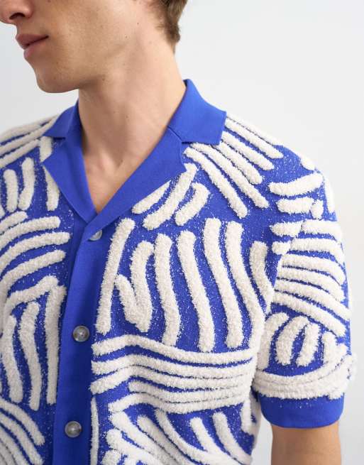 Topman - Camisa azul holgada con aplicación floral de bouclé de punto, 3 de 5