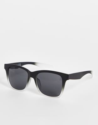 Topman chunky square sunglasses in black and grey 