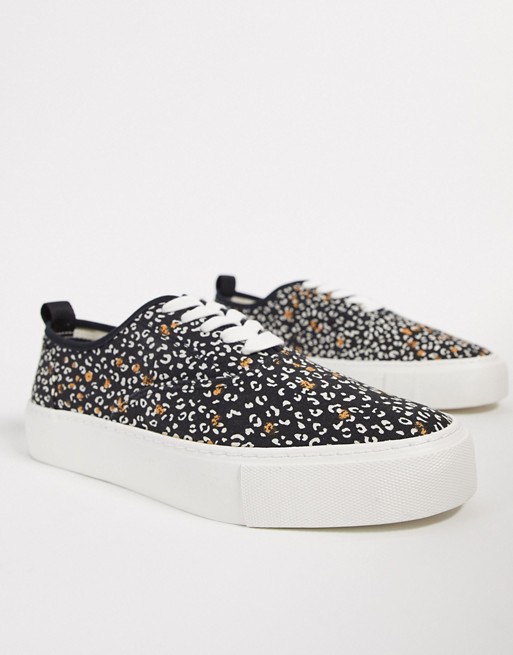 Topman chunky trainers with ditsy print in black