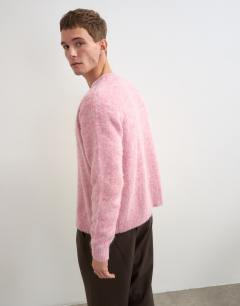 Model wearing Classic fit brushed knitted cardigan in pink