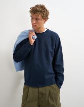 Topman classic fit crop raglan sweatshirt with raw hem in navy