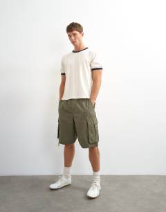 Model wearing Classic fit crop ringer t-shirt in ecru
