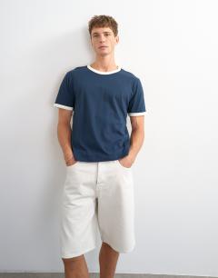 Model wearing Classic fit crop ringer t-shirt in navy