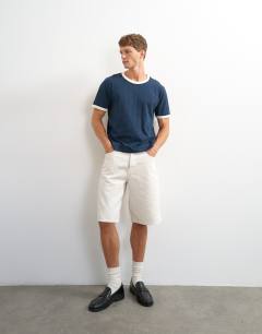Model wearing Classic fit crop ringer t-shirt in navy