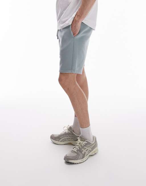 Topman classic fit jersey shorts with raw hem in sage, 3 of 5