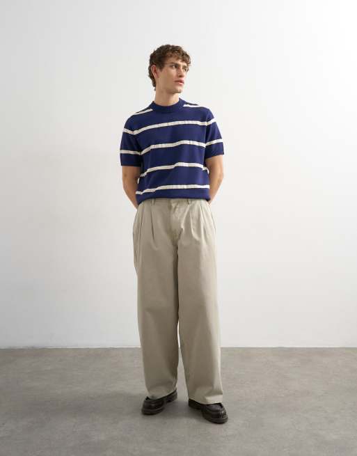 Topman classic fit knitted stripe t-shirt with stripe in navy, 2 of 5