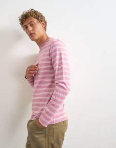 Model wearing Classic fit long sleeve t-shirt with stripe in pink