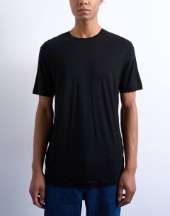 Model wearing Classic fit sheer t-shirt in black