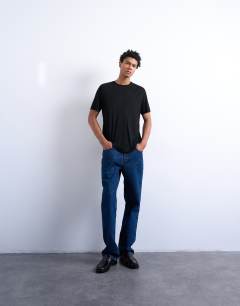 Model wearing Classic fit sheer t-shirt in black