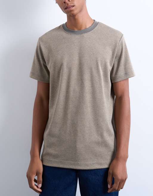 Topman classic fit short sleeve t-shirt in beige houndstooth, 3 of 5