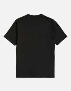 Model wearing Classic fit t-shirt in black