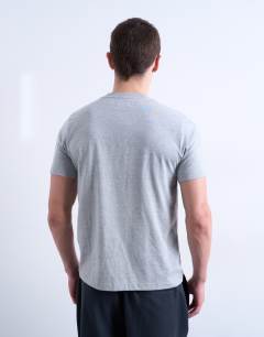 Model wearing Classic fit t-shirt in grey marl