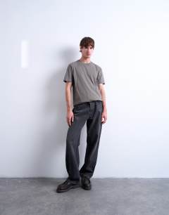 Classic fit t-shirt in olive 