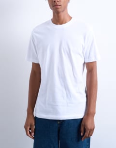 Model wearing Classic fit t-shirt in white
