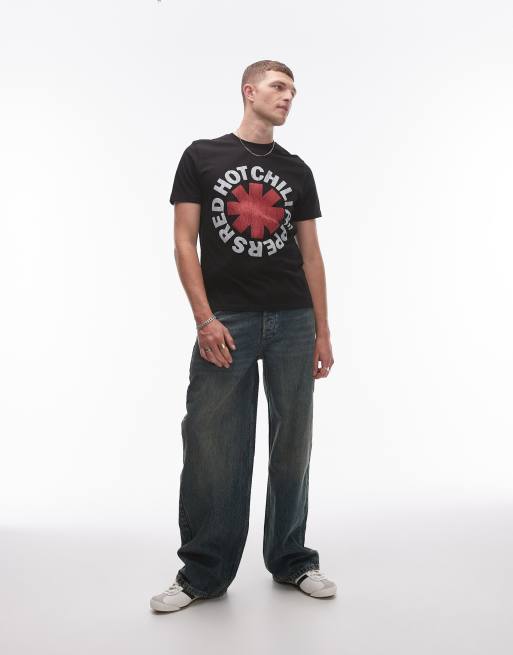 Topman classic fit t-shirt with Red Hot Chilli Peppers print in washed black, 4 of 4