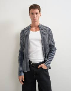 Model wearing Classic fit zip through knitted jumper with thick ribbing in washed grey