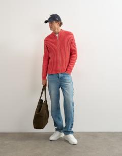 Model wearing Classic fit zip through knitted jumper with thick ribbing in washed red