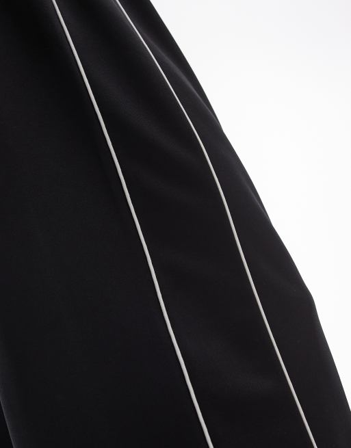 Topman co ord baggy leg jogger with double side piping in black, 5 of 5