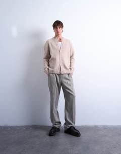 Model wearing Crew neck cardigan in stone