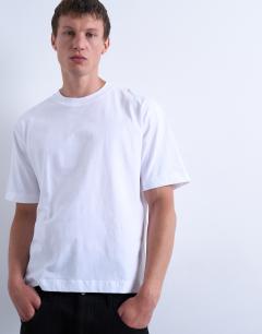 Crop fit t-shirt in white