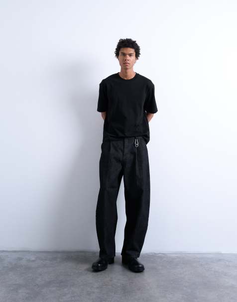 Topman – Cropped-T-Shirt in Schwarz - view 1