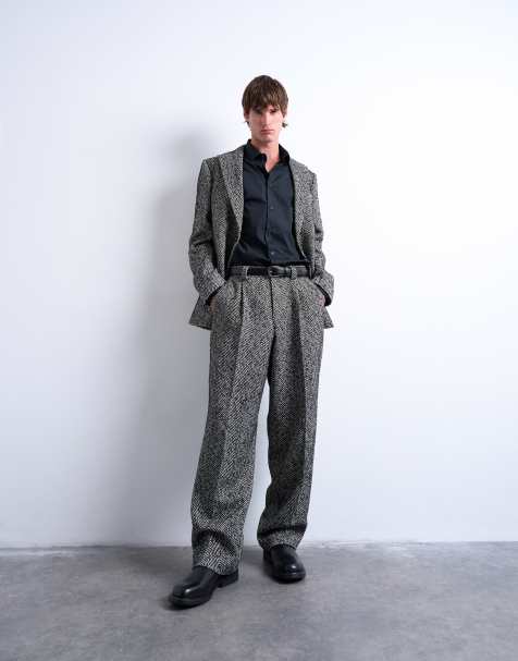 Topman – Czarna marynarka o luźnym kroju w jodełkę z domieszką wełny - view 1
