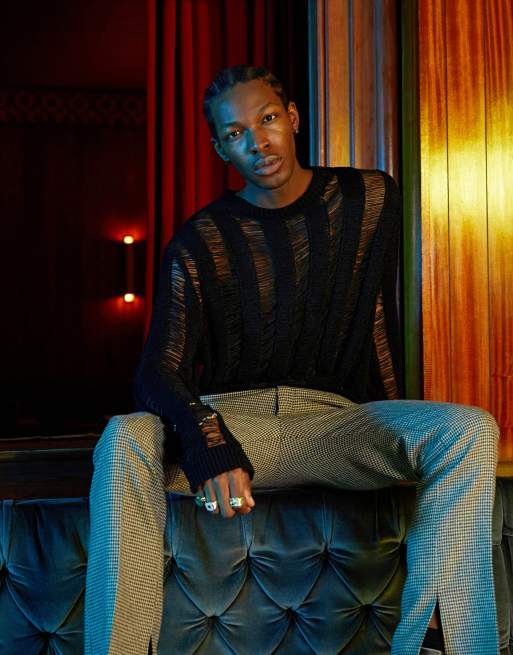 Topman – Czarny sweter o drabinkowym splocie w punkowym stylu
