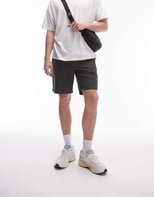 Topman elasticated waistband shorts in khaki-Green