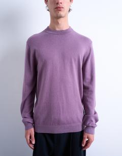 Model wearing Essential knitted crew neck in purple