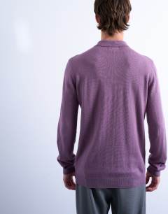 Model wearing Essential knitted zip polo in purple