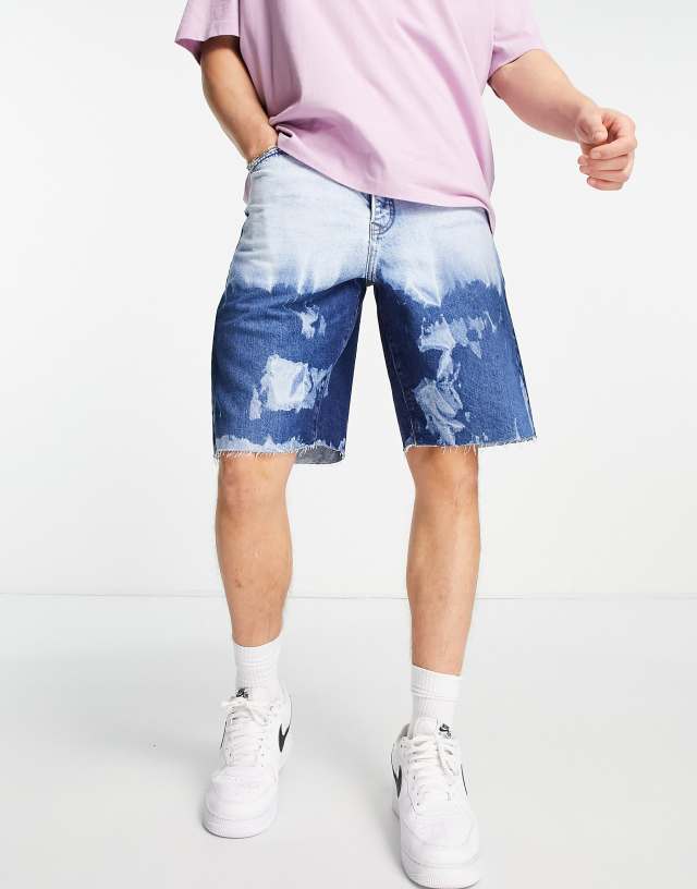 Topman extreme wash slim short in mid wash