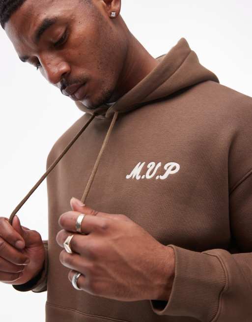 Topman - Felpa con cappuccio oversize marrone con ricamo “MVP” sul davanti e sul retro, 3 di 4