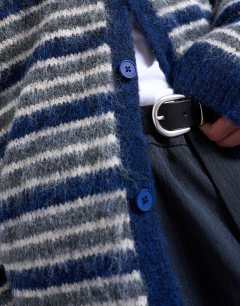 Model wearing Fluffy stripe crew cardigan in blue