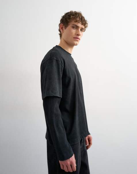 Topman - Forvasket sort lagdelt T-shirt med afslappet pasform og ærmer med vaffeltekstur - view 1