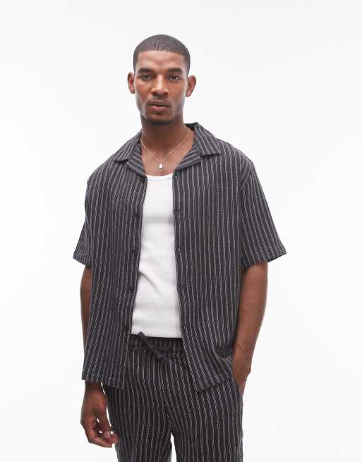 Topman - Gestreept overhemd met korte mouwen in zwart, deel van co-ord set