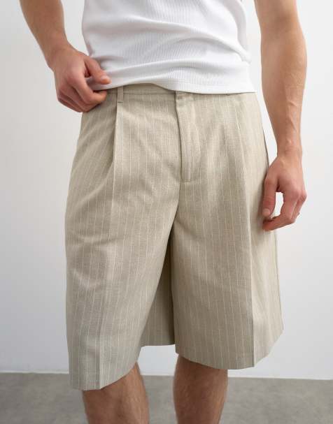 Topman – Gestreifte Shorts in Steinbeige mit weitem Bein - view 1
