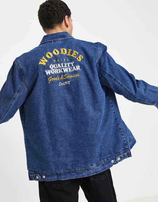 Topman – Hemdjacke aus Denim in mittlerer Waschung mit Stickerei hinten