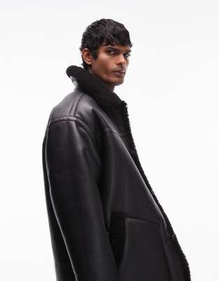 Topman – Jacke aus Lammfellimitat in Schwarz mit Lammfellkragen - view 1